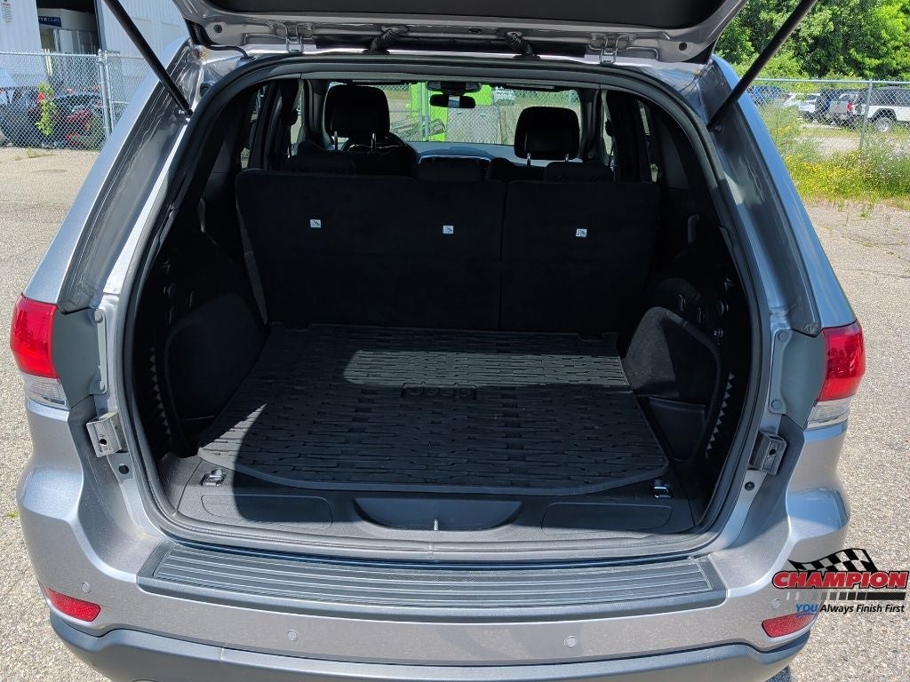 2019 Jeep Grand Cherokee Laredo E 4x4
