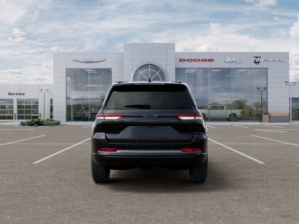 2027 Jeep Grand Cherokee GRAND CHEROKEE LIMITED RESERVE 4X4