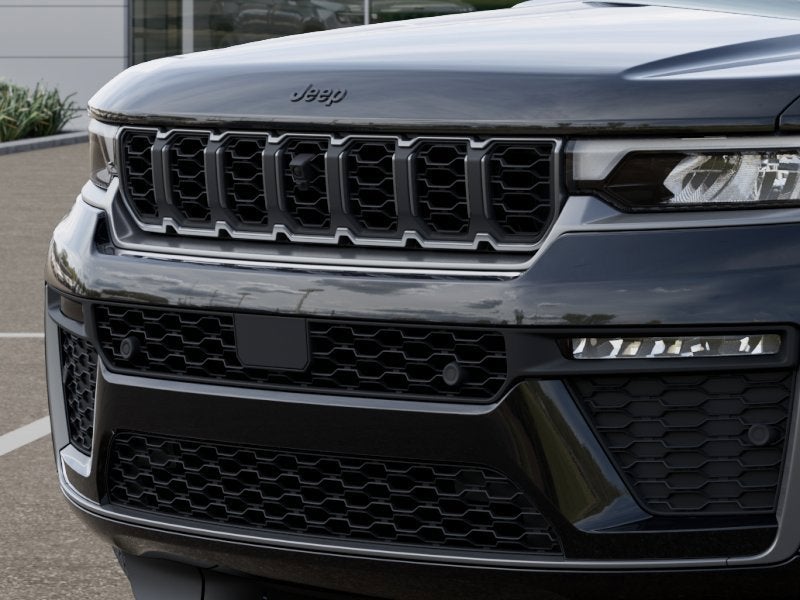 2027 Jeep Grand Cherokee GRAND CHEROKEE LIMITED RESERVE 4X4