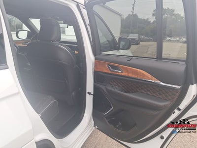 2026 Jeep Grand Cherokee Summit 4x4
