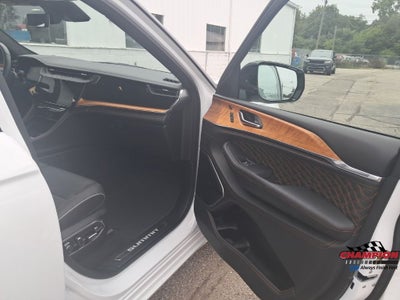 2026 Jeep Grand Cherokee Summit 4x4