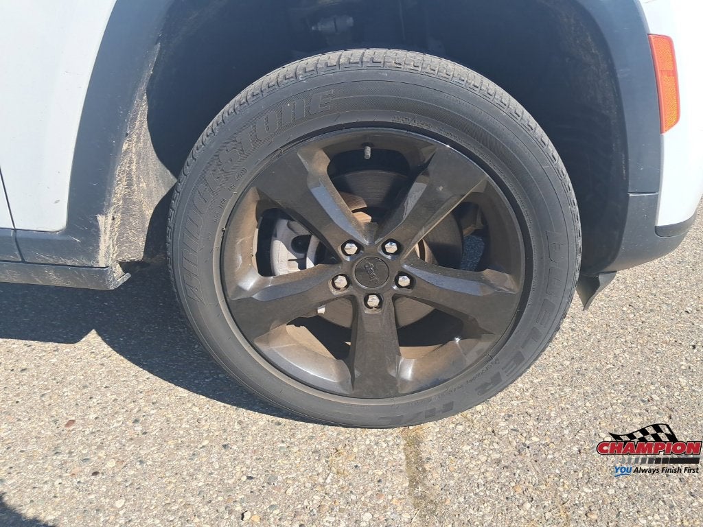 2023 Jeep Grand Cherokee L Altitude 4x4