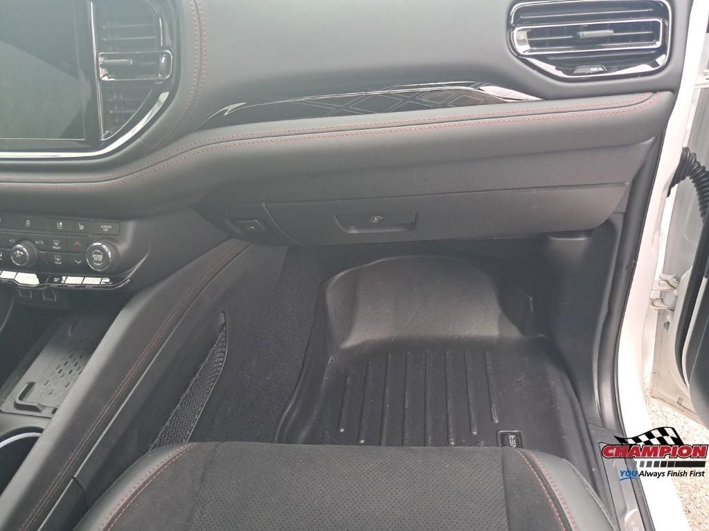 2026 Dodge Durango GT Plus AWD HEMI V8