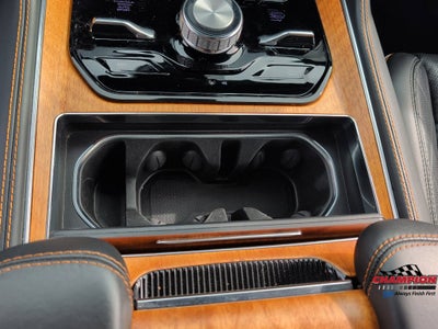 2022 Jeep Grand Wagoneer Series III