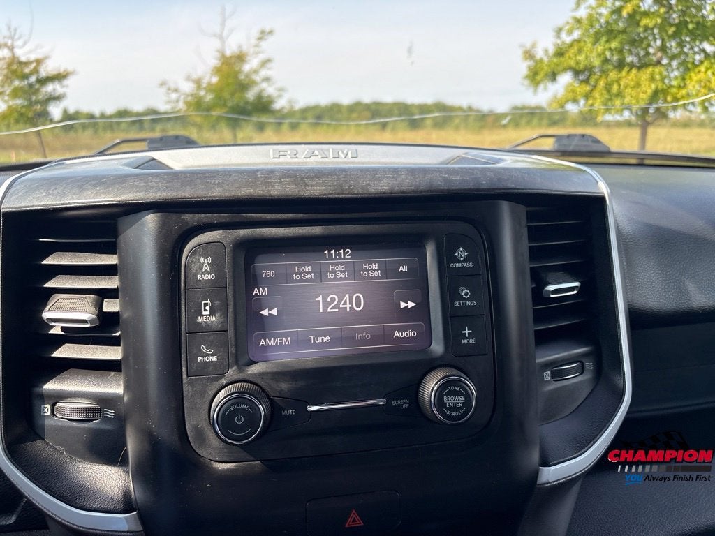 2021 RAM 1500 Big Horn Crew Cab 4x4 5'7' Box