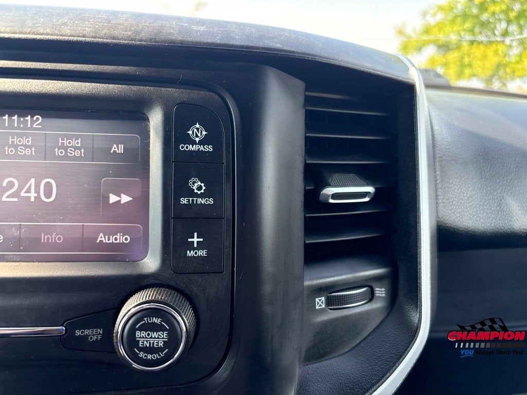 2021 RAM 1500 Big Horn Crew Cab 4x4 5'7' Box