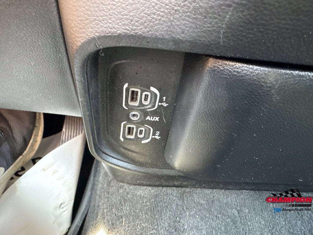 2021 RAM 1500 Big Horn Crew Cab 4x4 5'7' Box
