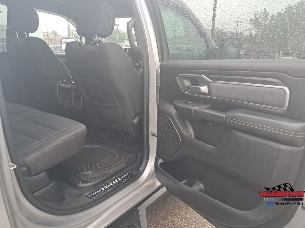 2019 RAM 1500 Big Horn/Lone Star Crew Cab 4x4 5'7' Box