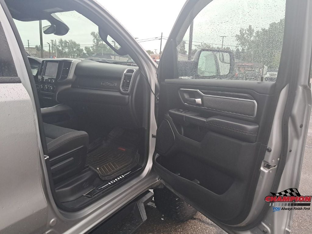 2019 RAM 1500 Big Horn/Lone Star Crew Cab 4x4 5'7' Box
