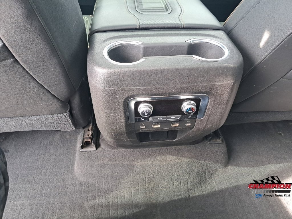 2021 GMC Yukon XL AT4