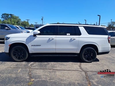 2023 Chevrolet Suburban RST