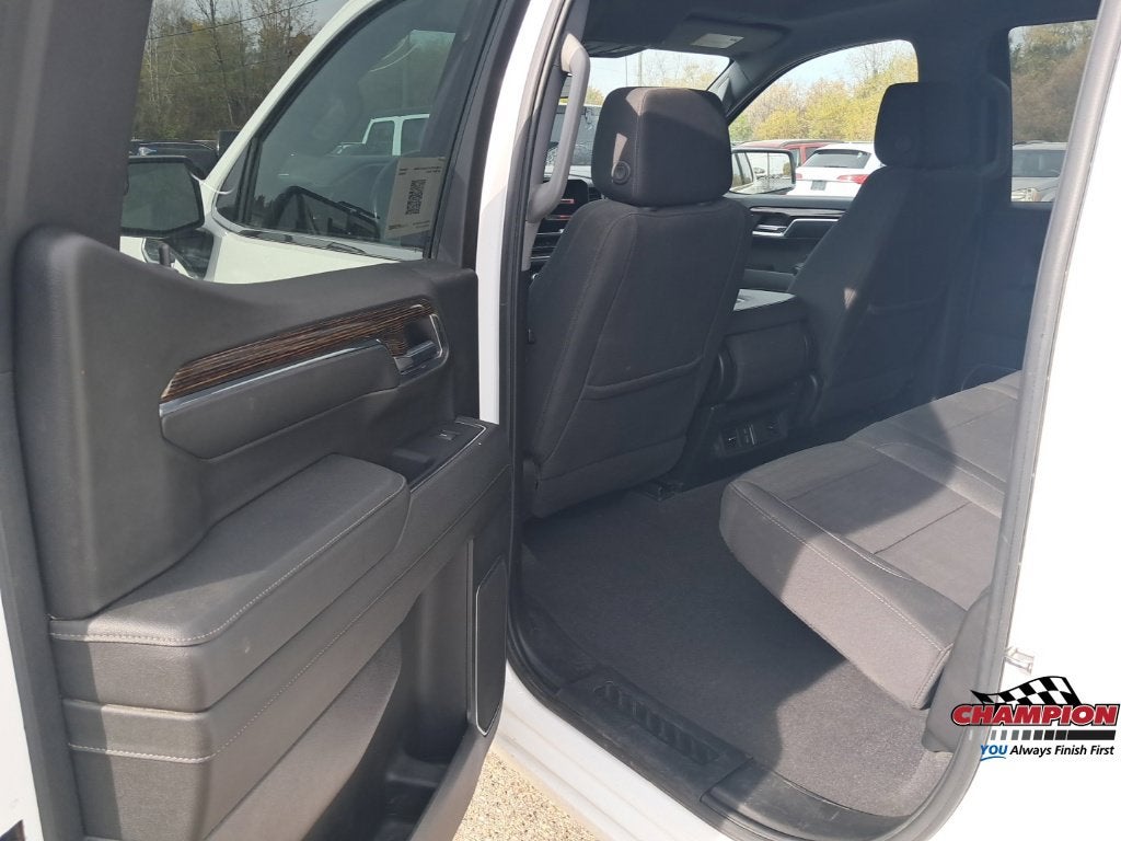 2023 GMC Sierra 1500 SLE