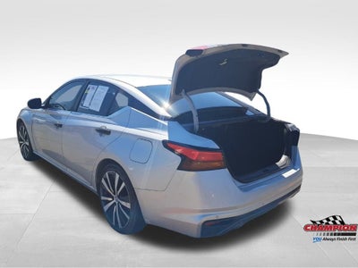 2020 Nissan Altima SR FWD