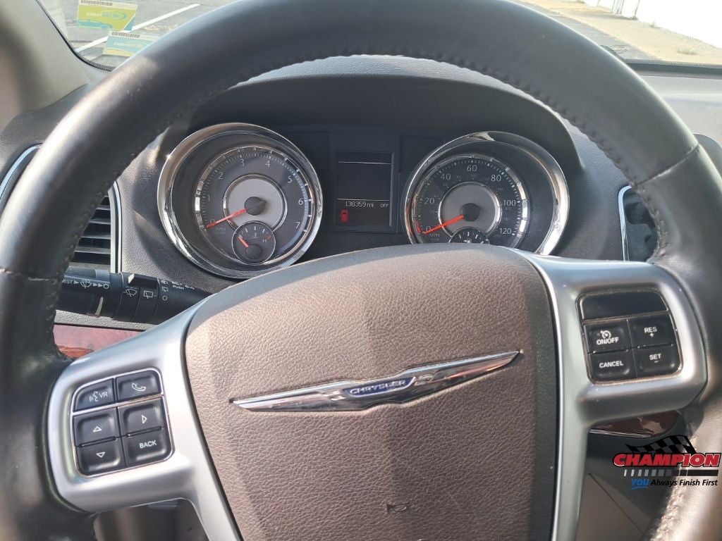 2013 Chrysler Town & Country Touring