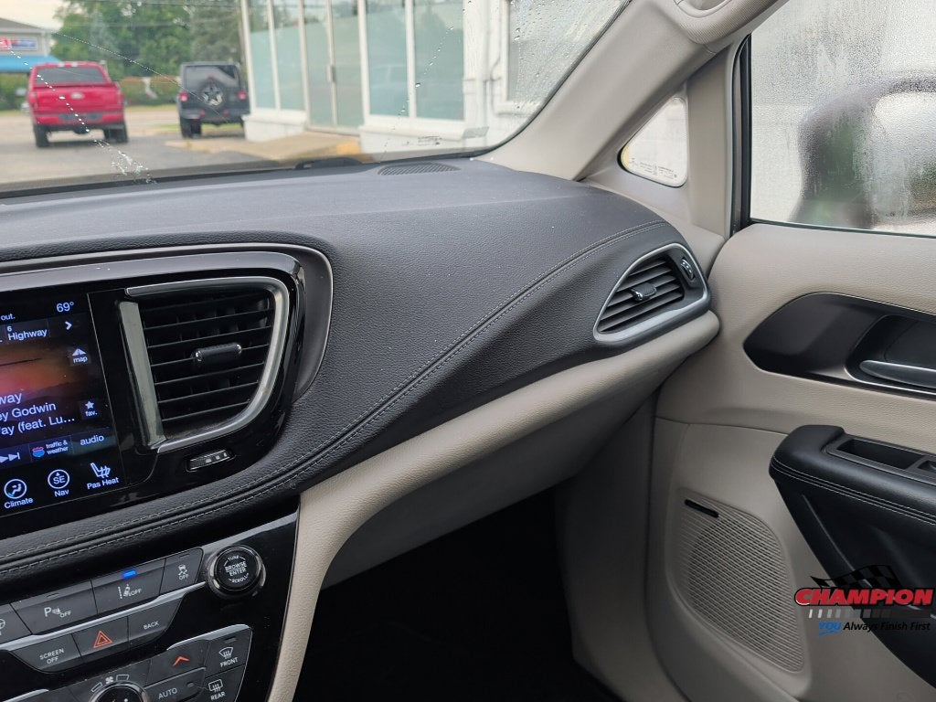 2017 Chrysler Pacifica Limited