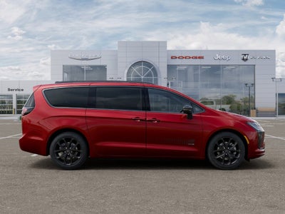 2027 Chrysler Pacifica PACIFICA SELECT AWD