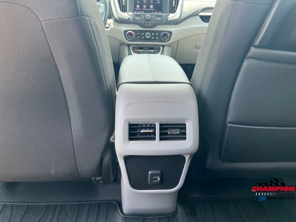2024 GMC Terrain AWD SLE