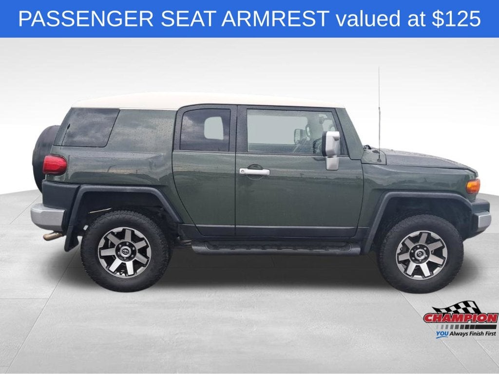 2012 Toyota FJ Cruiser Base