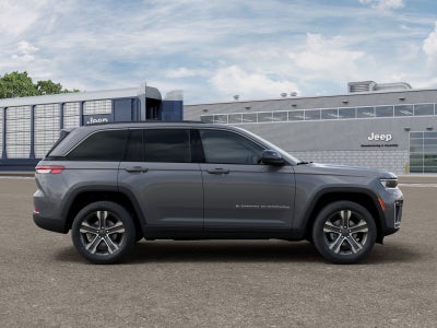 2027 Jeep Grand Cherokee GRAND CHEROKEE LIMITED 4X4