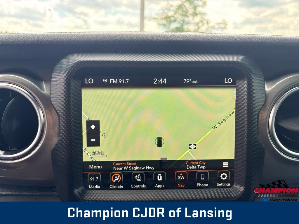 2023 Jeep Wrangler 4-Door Sahara