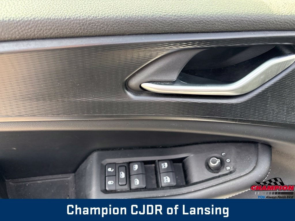 2023 Jeep Grand Cherokee Laredo