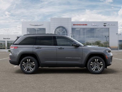 2027 Jeep Grand Cherokee GRAND CHEROKEE LIMITED 4X4