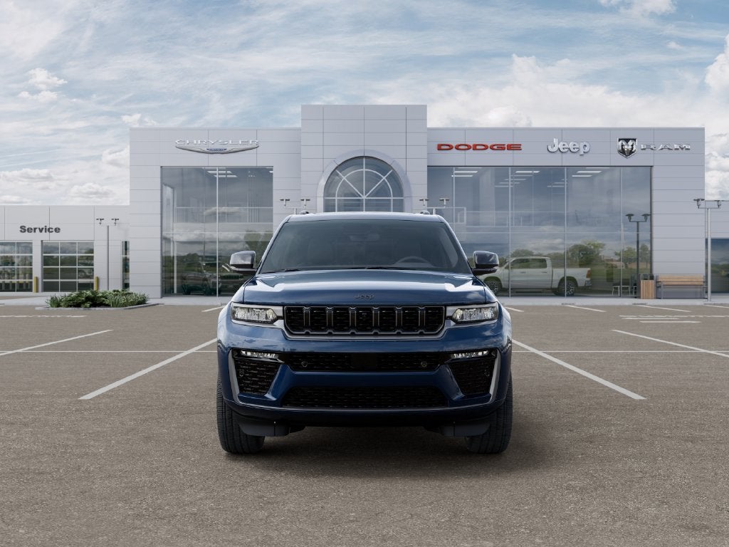 2027 Jeep Grand Cherokee GRAND CHEROKEE SUMMIT 4X4