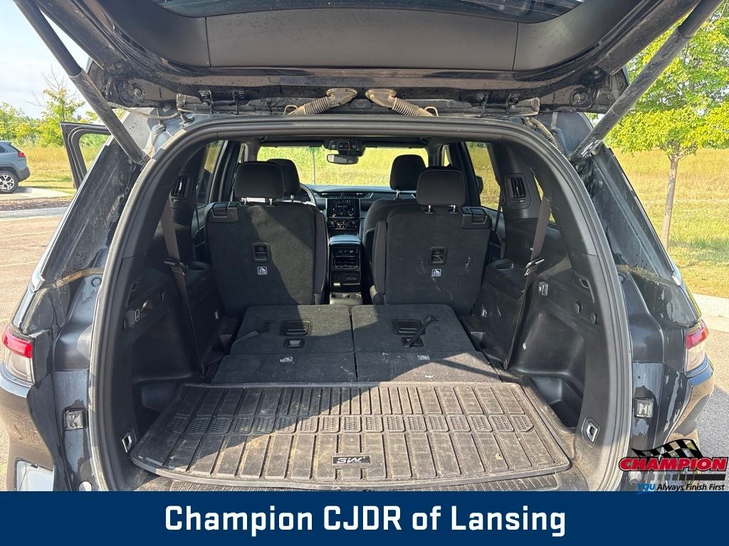 2024 Jeep Grand Cherokee L Laredo 4x4