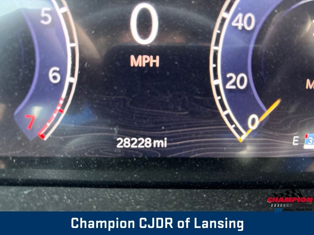 2024 Jeep Grand Cherokee L Laredo 4x4