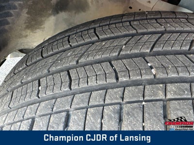 2024 Jeep Grand Cherokee L Laredo 4x4
