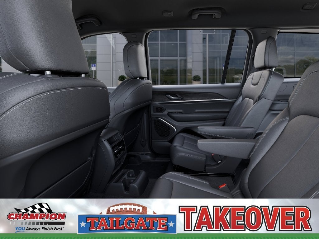 2027 Jeep Grand Cherokee GRAND CHEROKEE L LIMITED 4X4