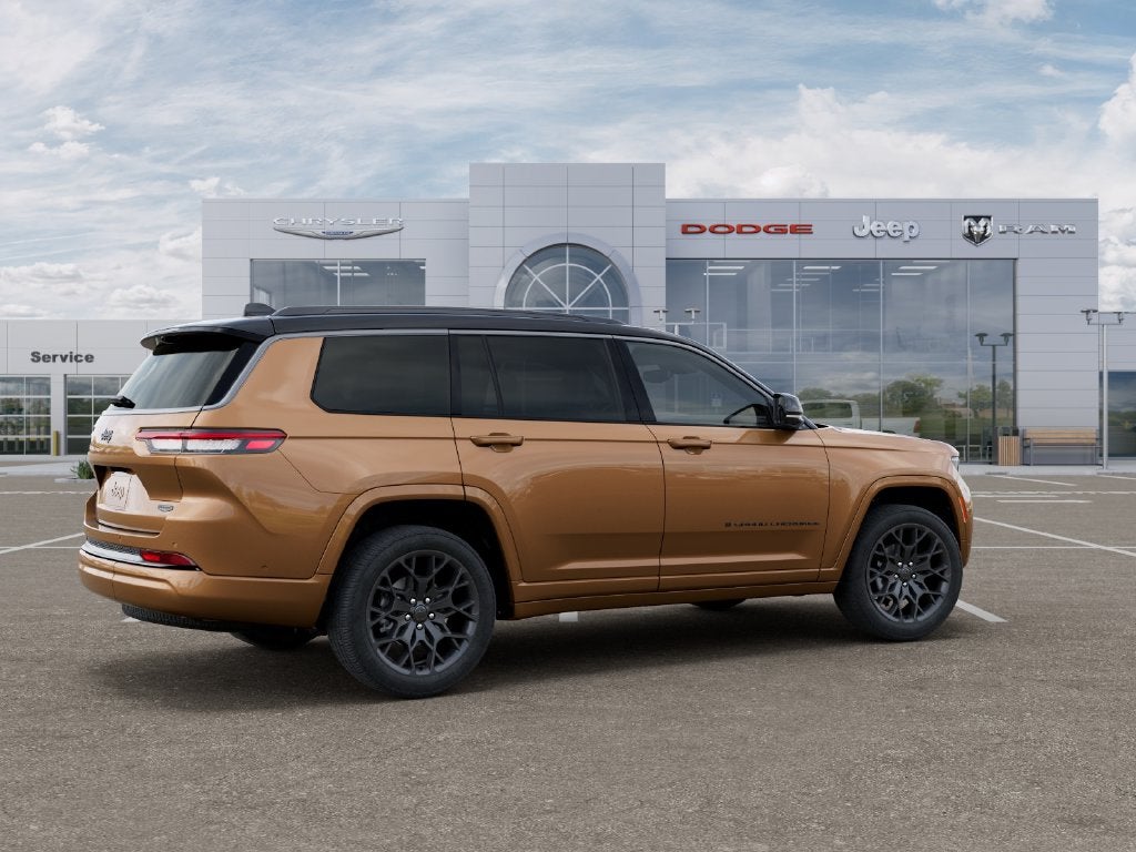 2027 Jeep Grand Cherokee GRAND CHEROKEE L SUMMIT 4X4
