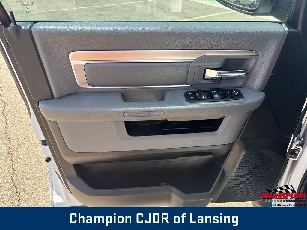2019 RAM 1500 Classic SLT