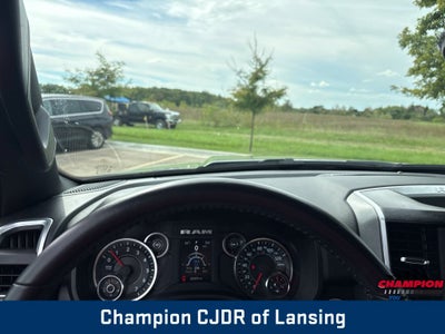 2023 RAM 1500 Big Horn Crew Cab 4x4 5'7' Box