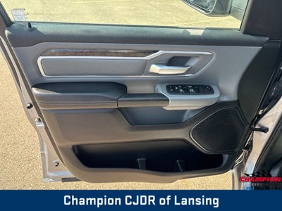 2021 RAM 1500 Big Horn Crew Cab 4x4 5'7' Box