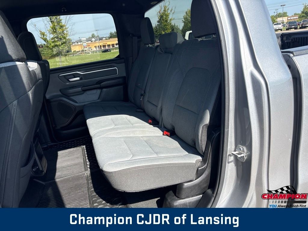 2021 RAM 1500 Big Horn Crew Cab 4x4 5'7' Box