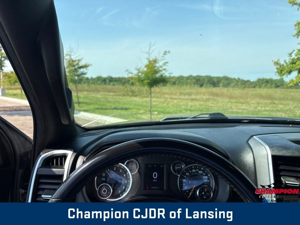 2021 RAM 1500 Big Horn Crew Cab 4x4 5'7' Box