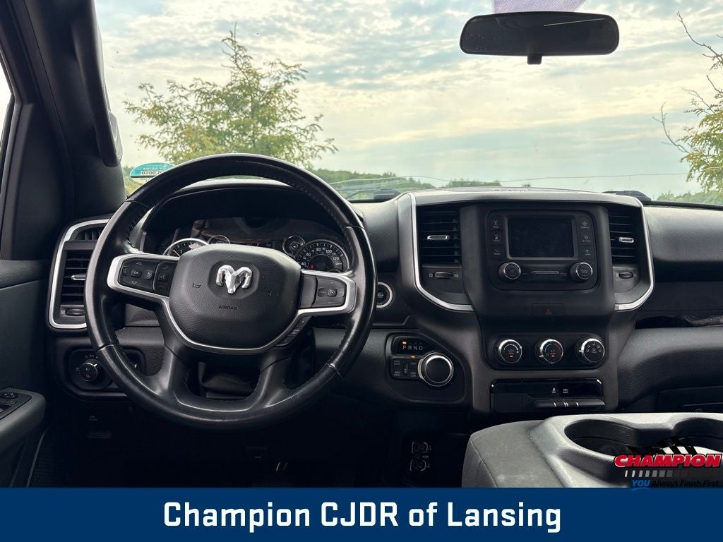 2021 RAM 1500 Big Horn Crew Cab 4x4 5'7' Box