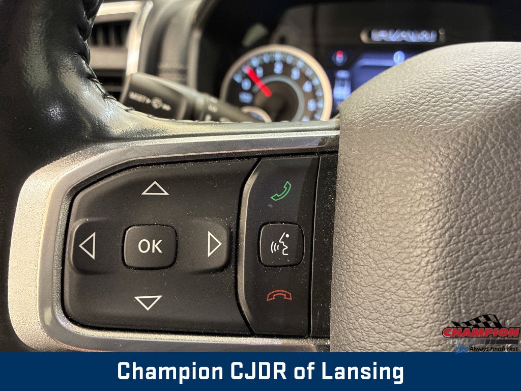 2023 RAM 1500 Laramie Crew Cab 4x4 5'7' Box