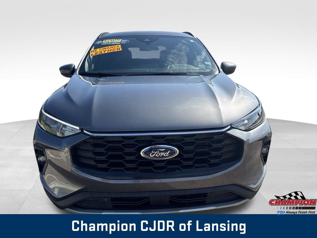 2025 Ford Escape ST-Line Select
