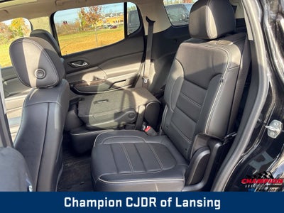 2022 GMC Acadia AWD Denali