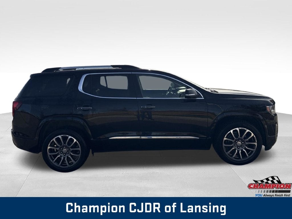 2022 GMC Acadia AWD Denali