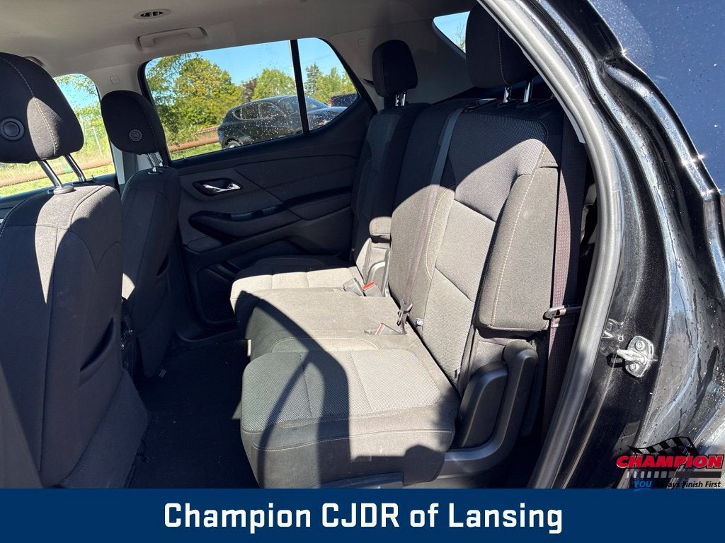 2021 Chevrolet Traverse LS