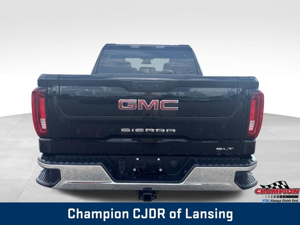 2025 GMC Sierra 1500 4WD Crew Cab Short Box SLT