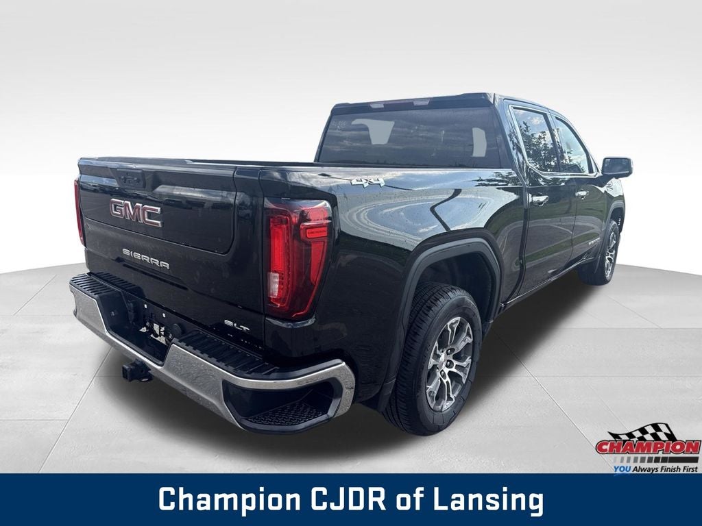 2025 GMC Sierra 1500 4WD Crew Cab Short Box SLT