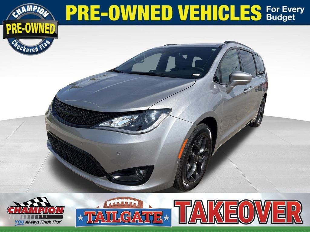 2020 Chrysler Pacifica Touring L