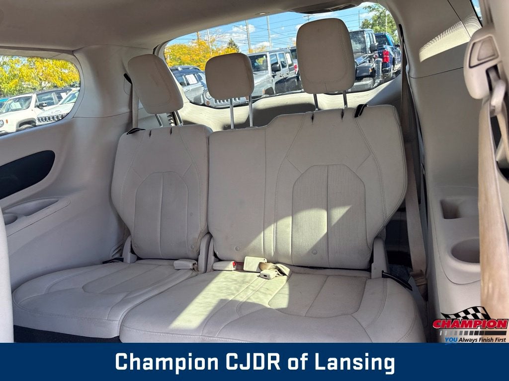 2017 Chrysler Pacifica Touring
