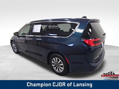 2023 Chrysler Pacifica Hybrid Touring L