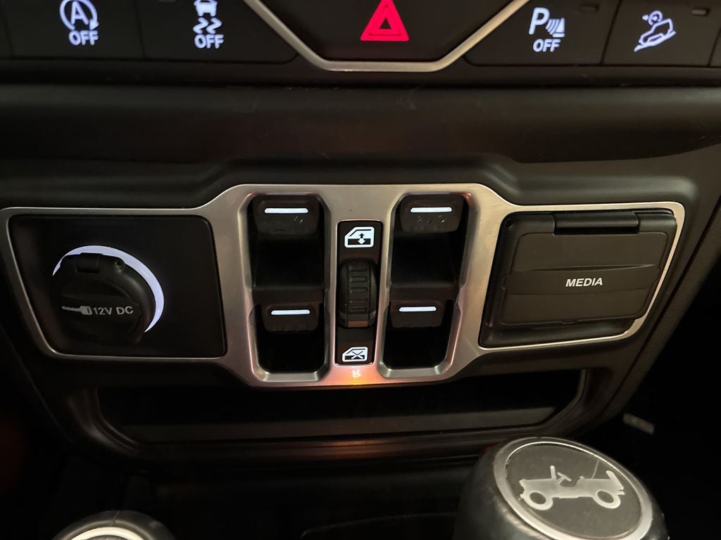 2018 Jeep Wrangler Unlimited Sahara 4x4