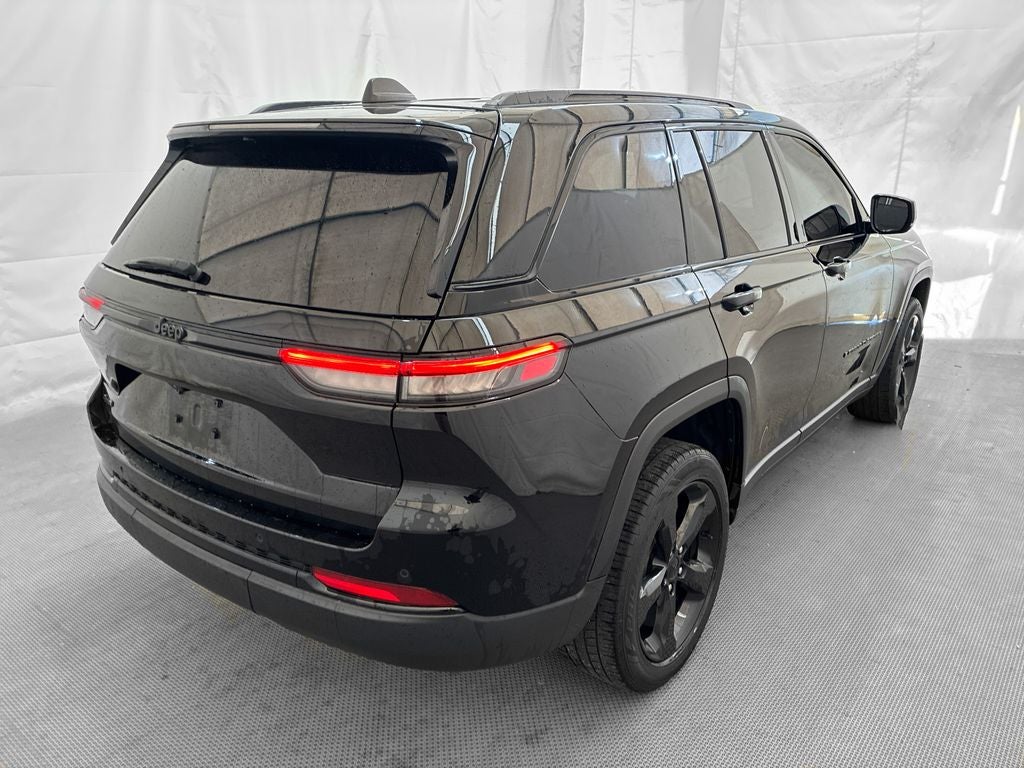 2023 Jeep Grand Cherokee Altitude 4x4